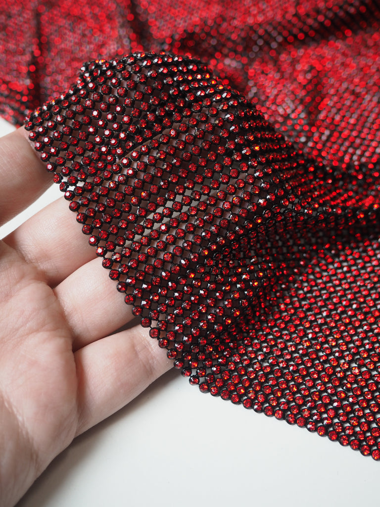 Bright Red Crystal Black Chainmail