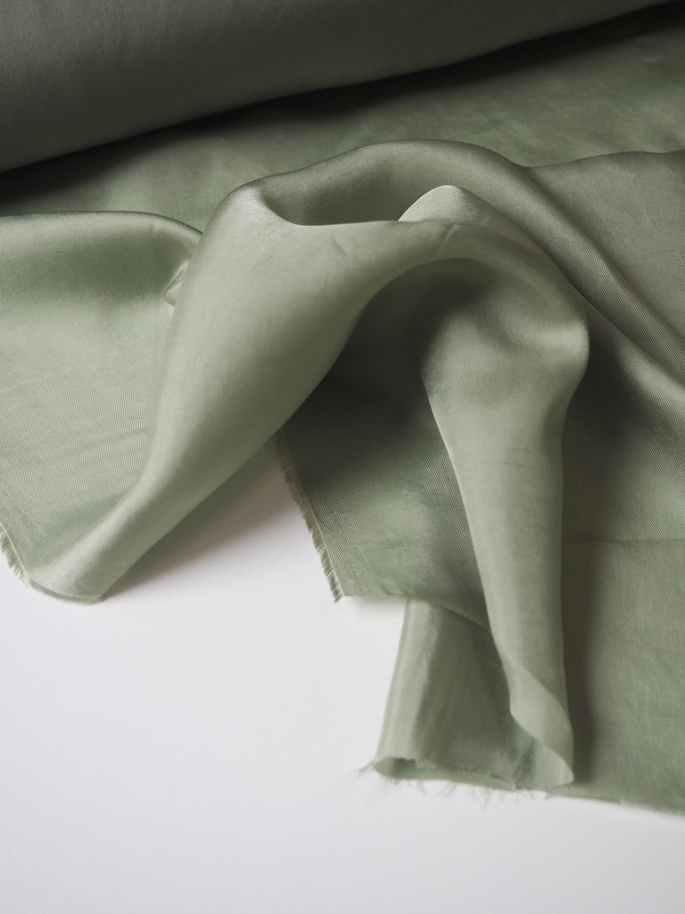 Pale Pistachio Viscose Twill Lining