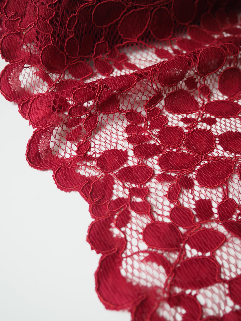 Red Garland Corded Scallop Lace