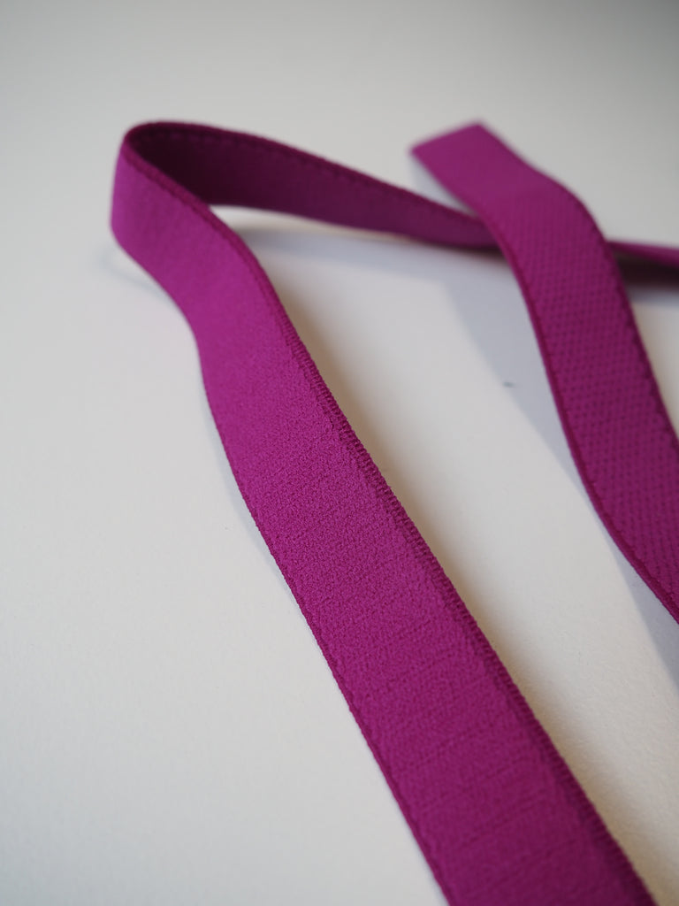 Magenta Strap Elastic 17mm