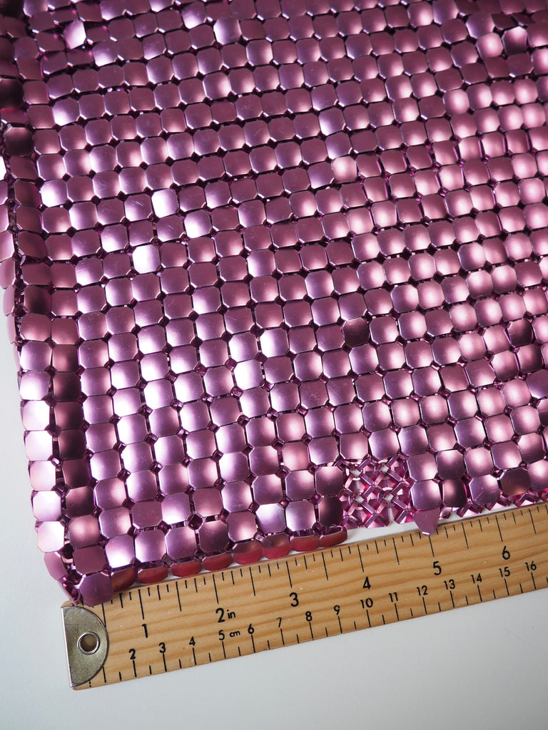 X-Large Candy Pink Chainmail