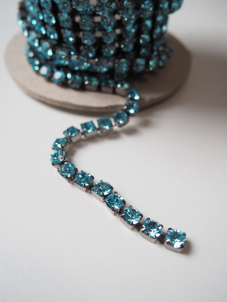 Preciosa Aqua Crystal + Pewter Cup Chain - 5mm