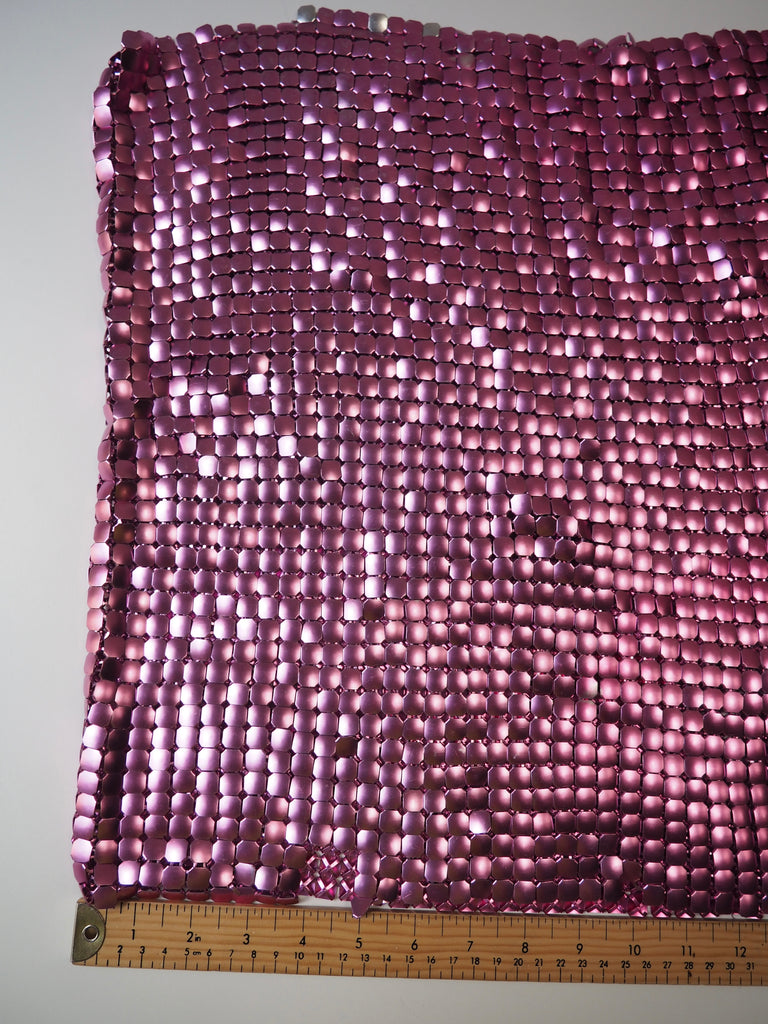 X-Large Candy Pink Chainmail