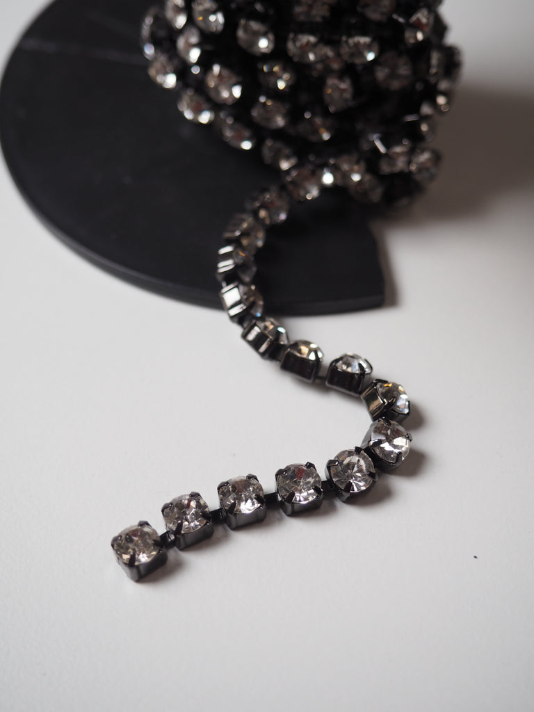 Clear Crystal + Black Metal Cup Chain - 5mm