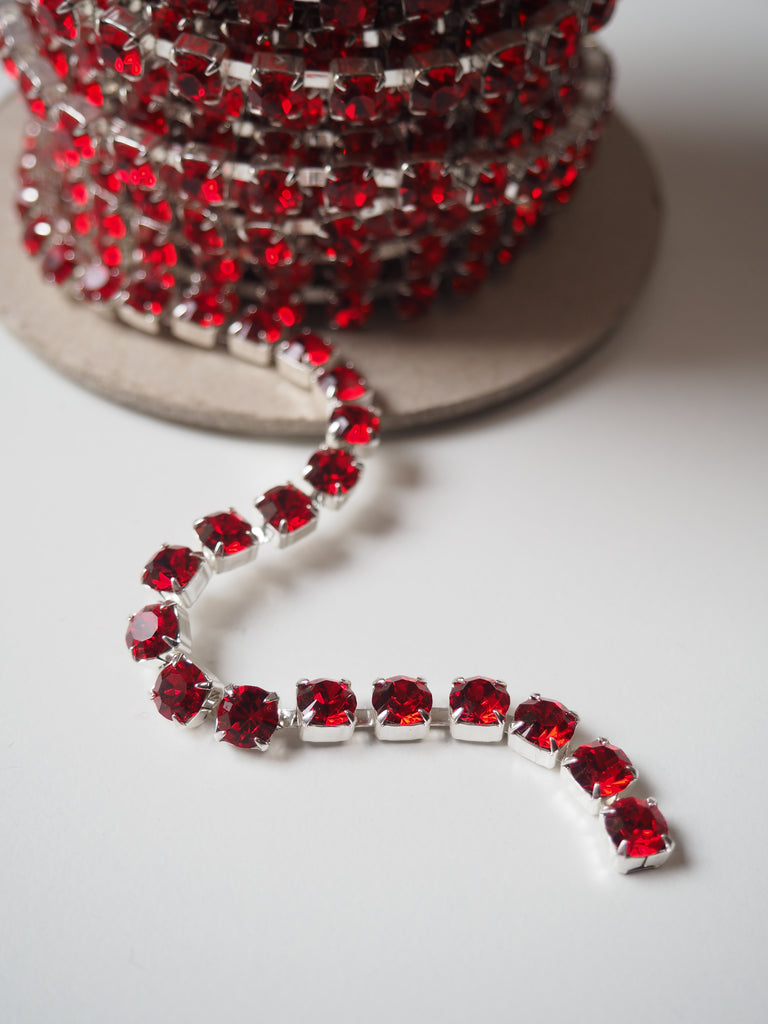 Preciosa Ruby Crystal + Silver Cup Chain - 5mm