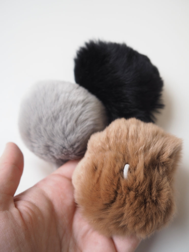 Short Faux Fur Pom Poms