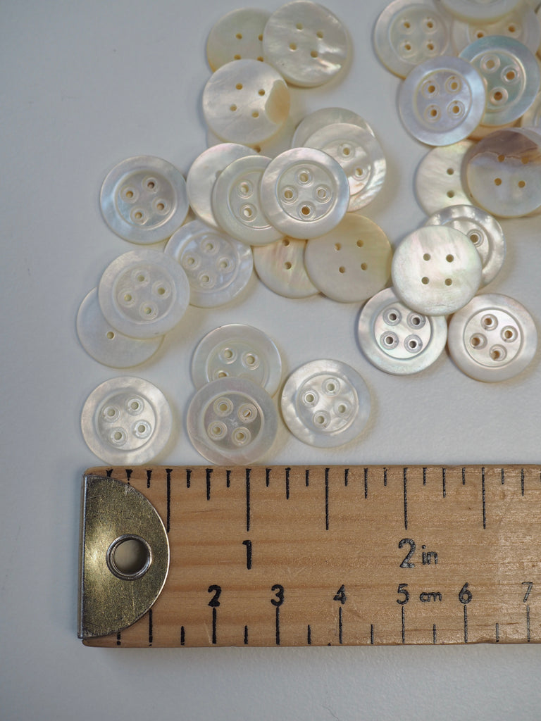 Mother Of Pearl Shell Button 15mm