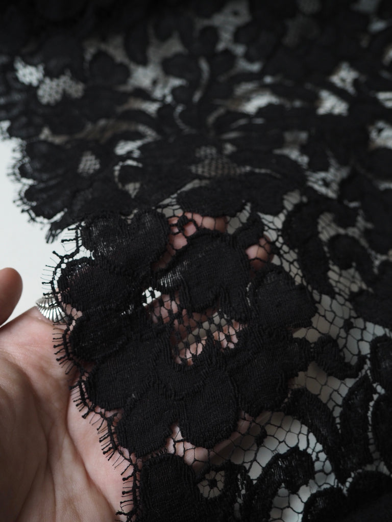 Black Leafy Scallop French Lace