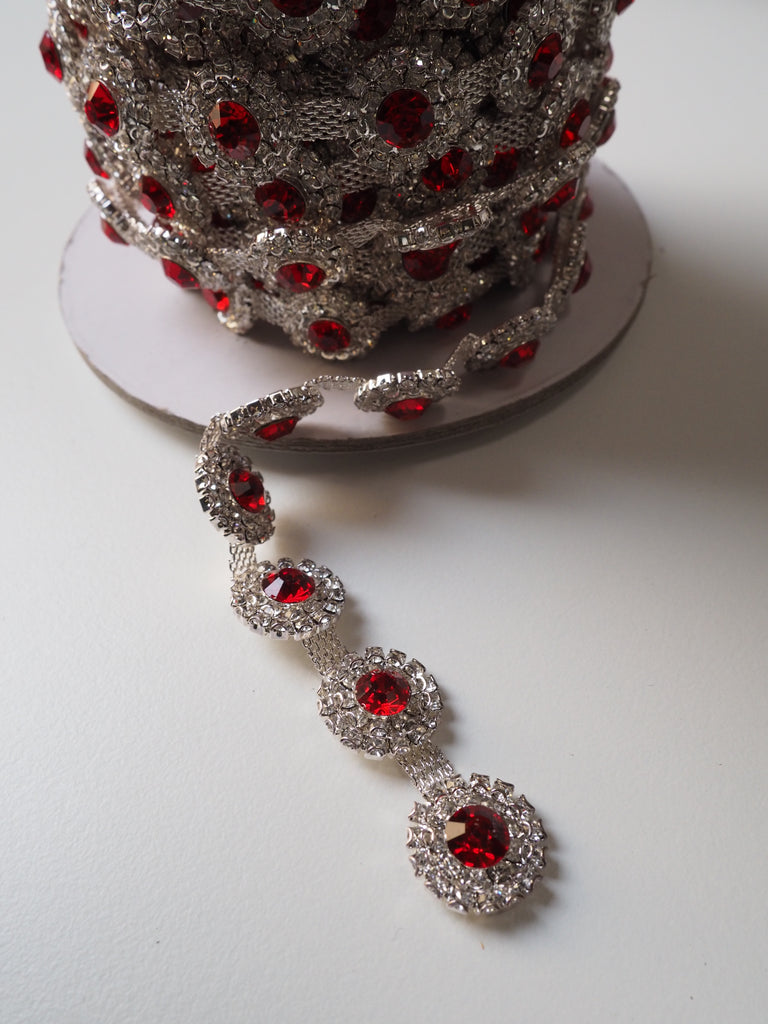 Ruby Diamanté Cluster Trim - 15mm