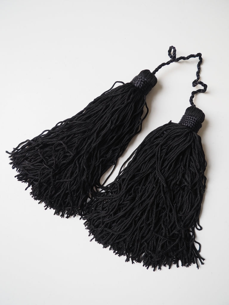 Black Chainette Tassels