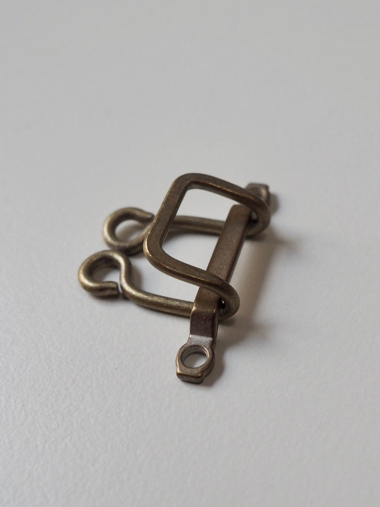 Antique Brass Hook + Bar Clasp 16mm