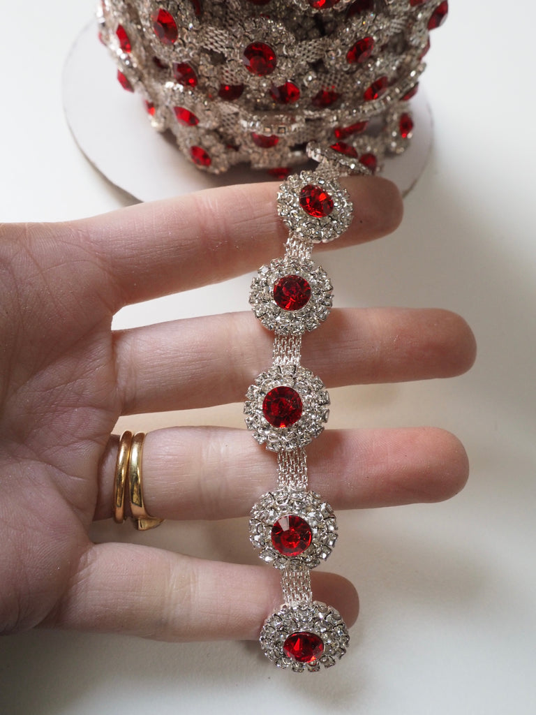 Ruby Diamanté Cluster Trim - 15mm