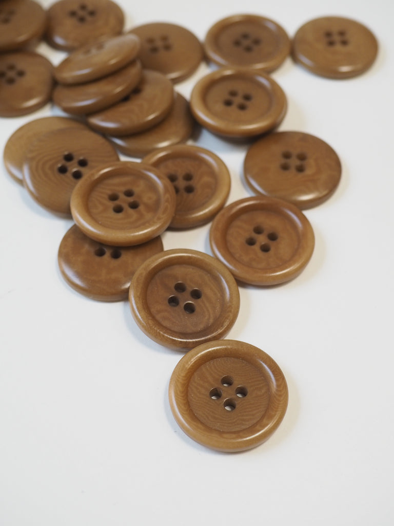 Maple Corozo Button 23mm