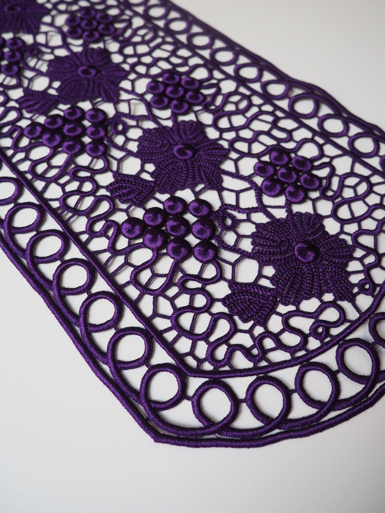 Grape Vine Satin Guipure Lace Panel