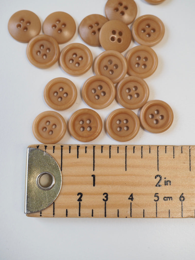 Alder Corozo Button 14mm