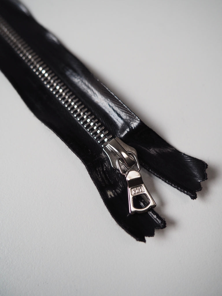 Riri Black Plastic Coated Zips