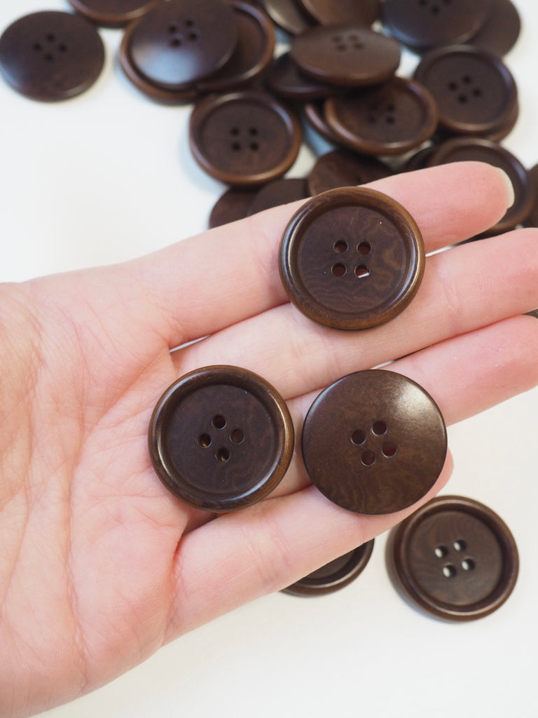 Mahogany Corozo Button 25mm