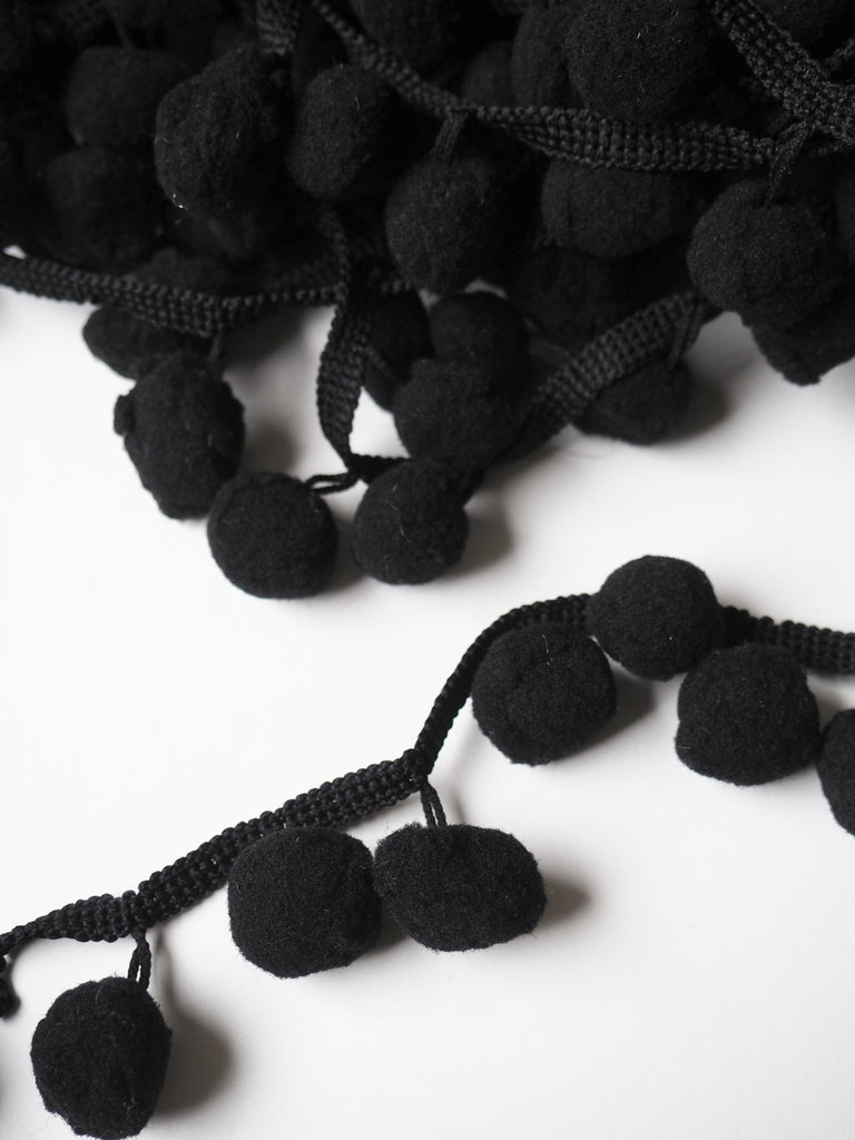 Black Pom Pom Trim 4.5cm