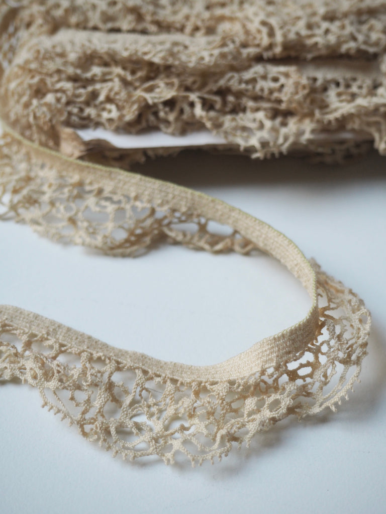 Scalloped Lace Elastic 2.5cm