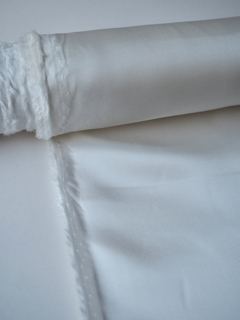 White Heavy Satin Twill Viscose Lining