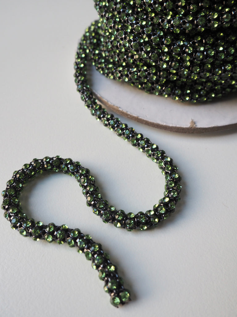 Pistachio Crystal Tube Chain Trim - 7mm