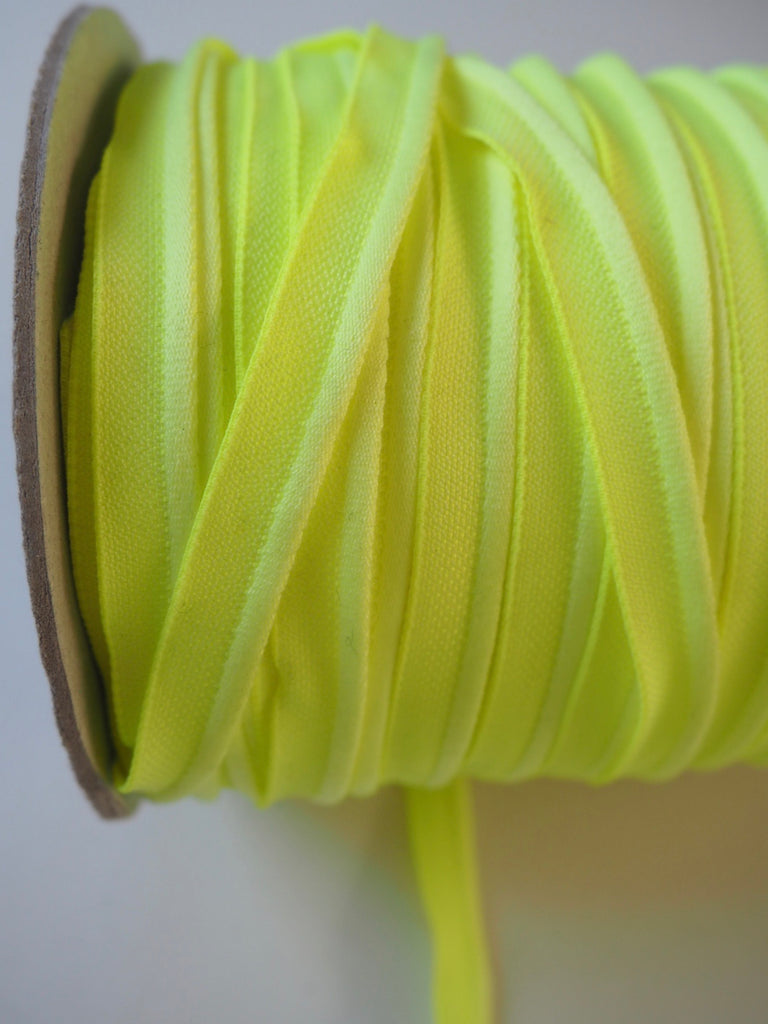 Neon Yellow Woven Piping 10mm