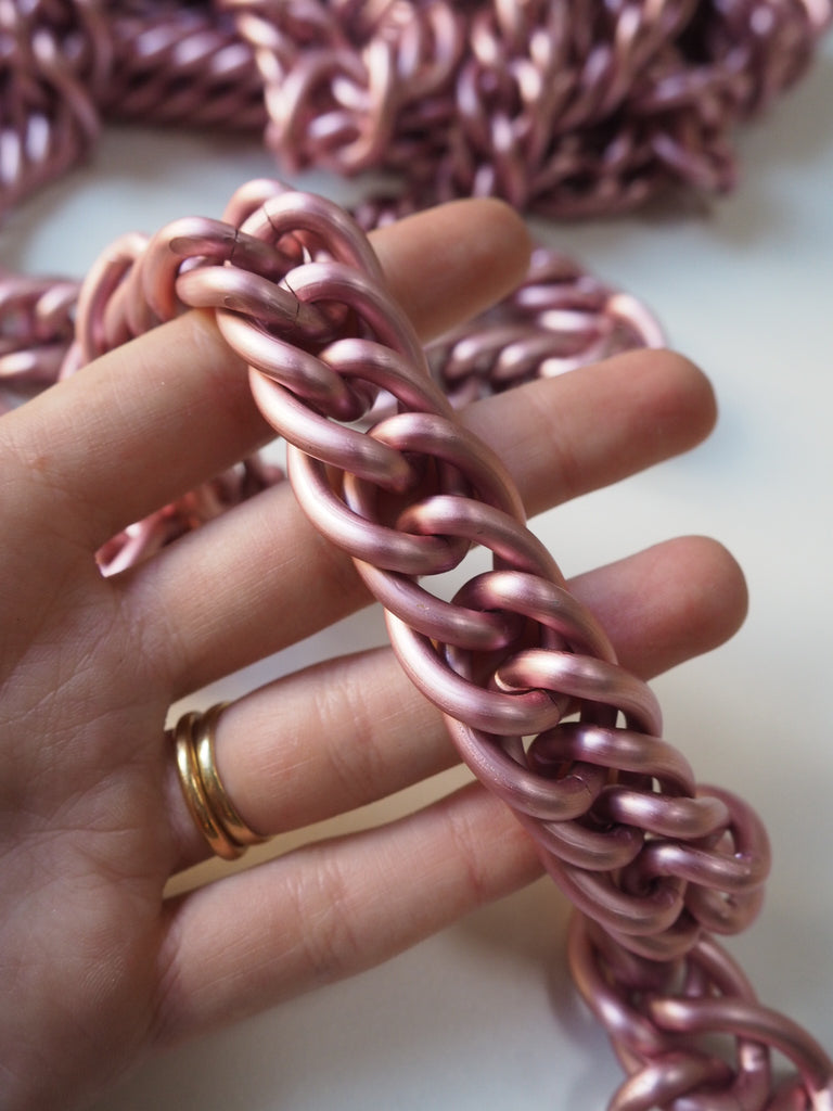 Pink Pearl Metal Chain 20mm