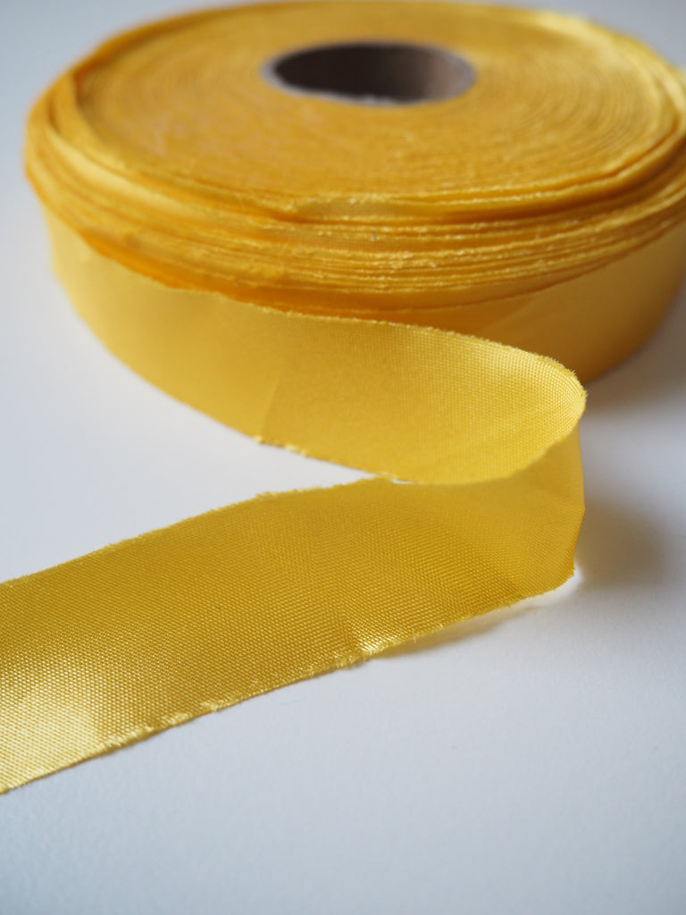 Yellow Satin Bias Tape 60m Roll