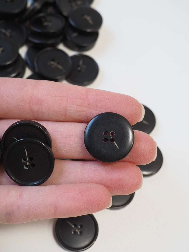 Dark Faux-Horn Plastic Button 20mm