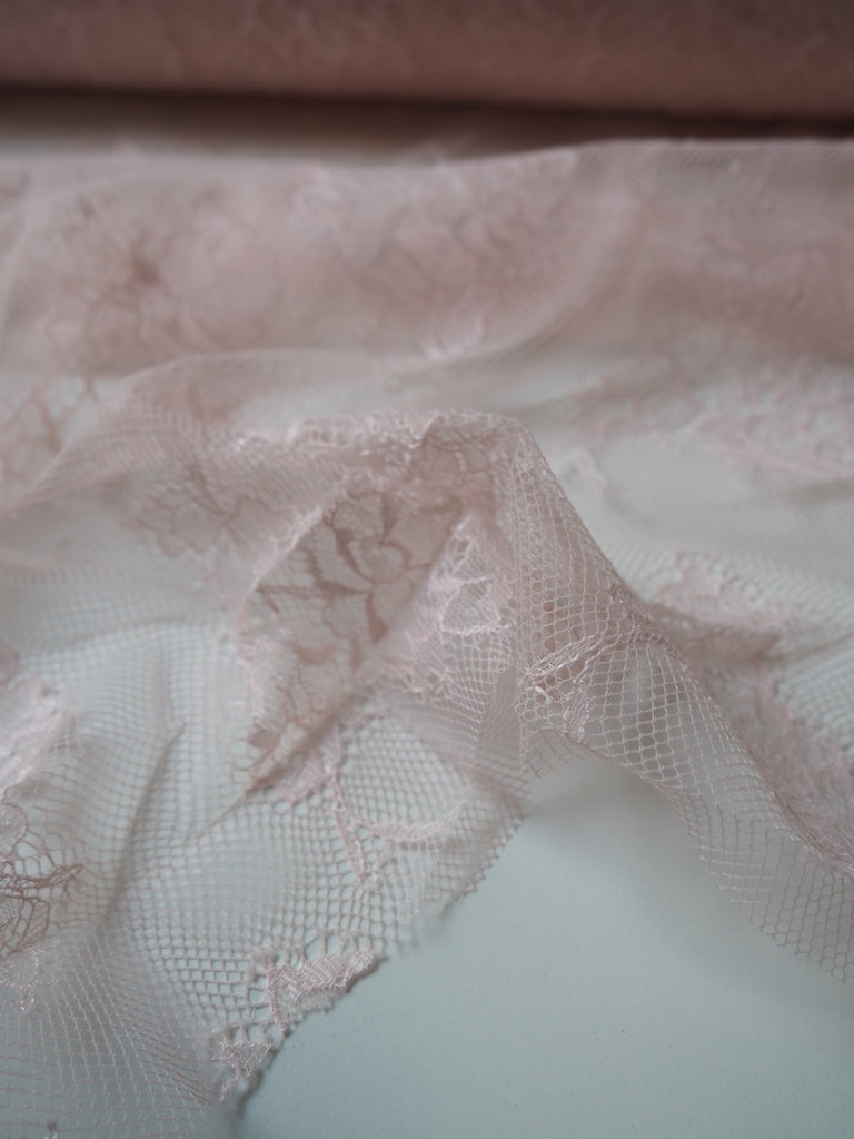 Rose Chantilly Lace