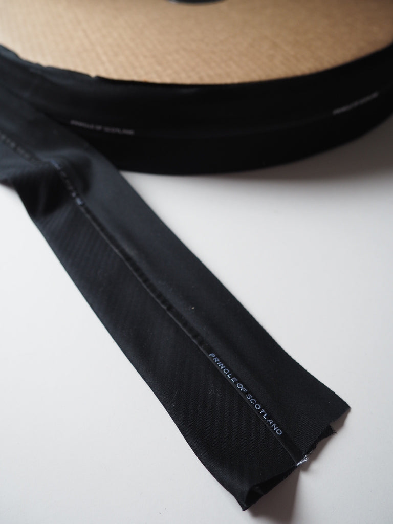 Black Pringle Tailors Waistbanding