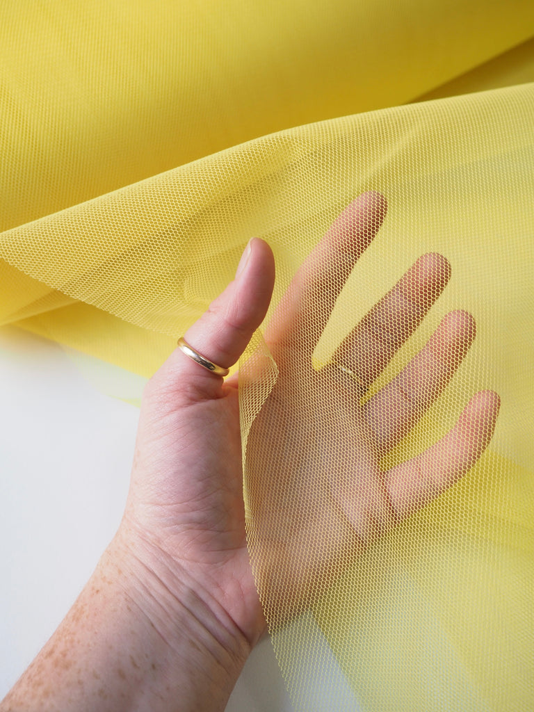 Lemon Extra Wide Rigid Tulle