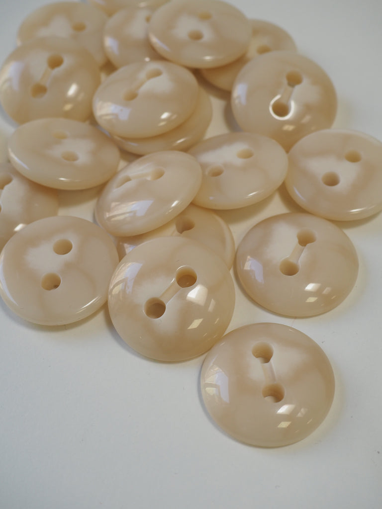 Oat Mottled Plastic Dome Button 30mm